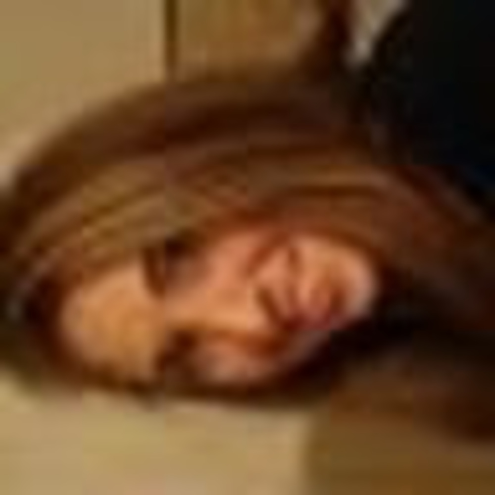 Meet your Posher, Hinda